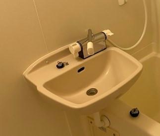 洗面設備　設備・仕様は号室により異なる為、現況を優先致します。