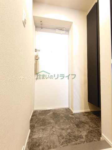 玄関　Ａｎｅｌａ　Ｃｏｕｒｔ