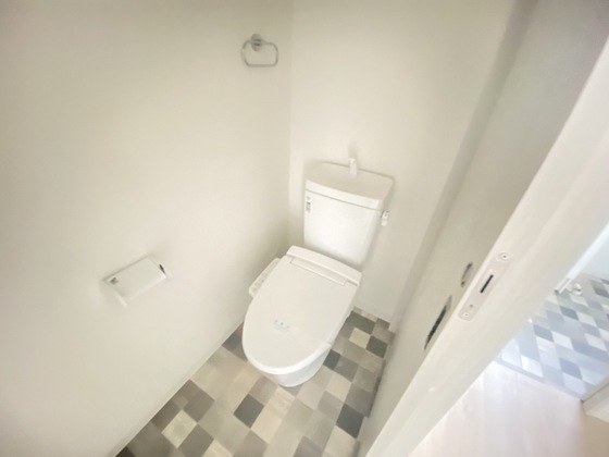 トイレ　※別部屋の写真です