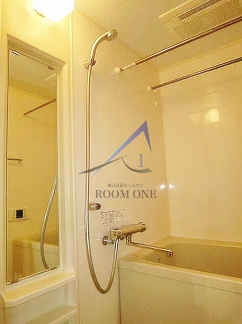 バス・シャワールーム　お風呂です。