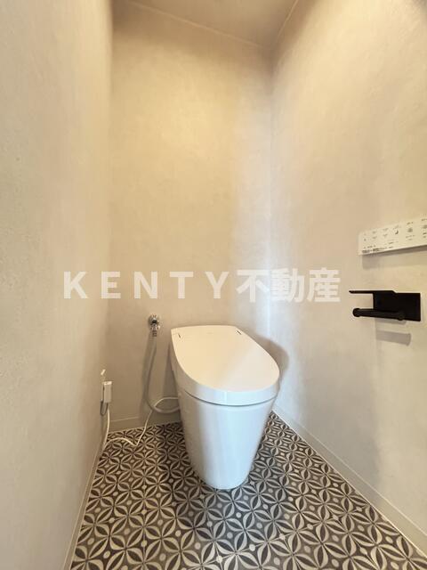 トイレ　清潔感のあるトイレです