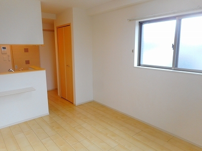 その他部屋・スペース　※同物件他部屋写真 反転の場合有