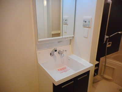 洗面設備　※同物件他部屋写真 反転の場合有