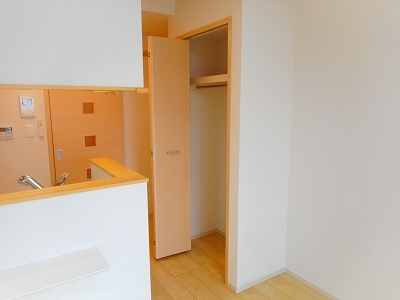 収納　※同物件他部屋写真 反転の場合有