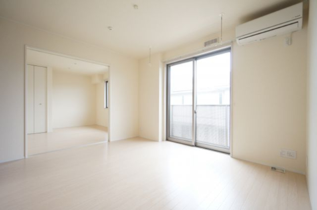 居室・リビング　※同タイプの写真です。