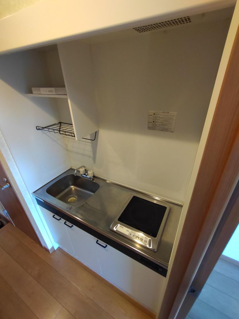 キッチン　バルコニー