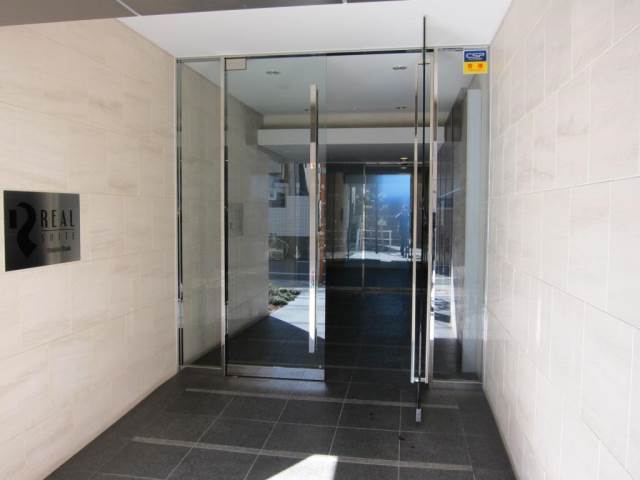 エントランス　エントランス