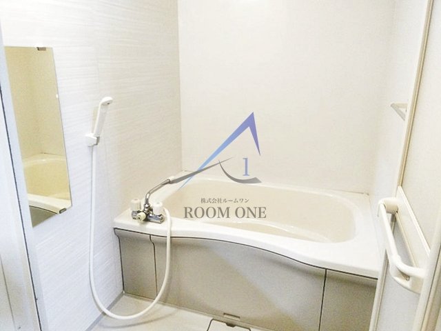 バス・シャワールーム　お風呂です。