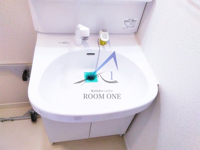 洗面設備　洗面台です。