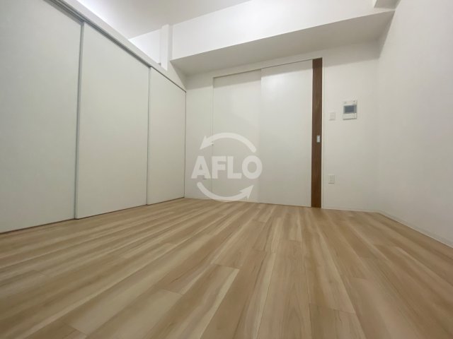 居室・リビング　セレニテ本町リアン　洋室