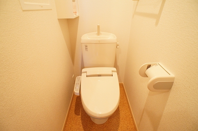 トイレ　ウォシュレット