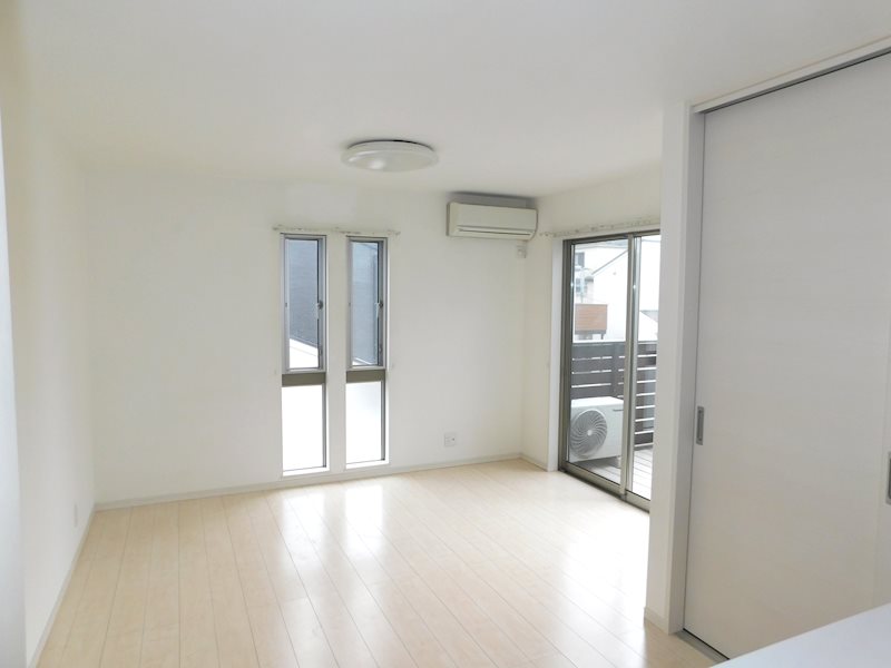 居室・リビング　※同間取の参考写真です