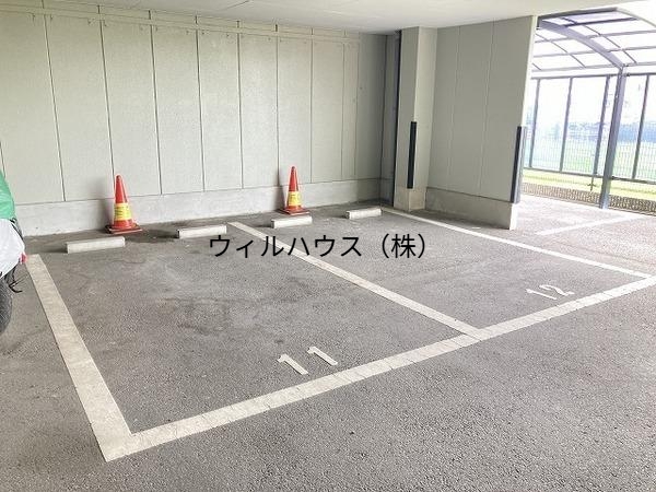 駐車場　駐車場！