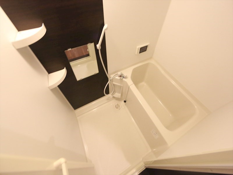 バス・シャワールーム　浴室テレビ付　追い焚き・オートバス機能付お風呂　イメージ写真
