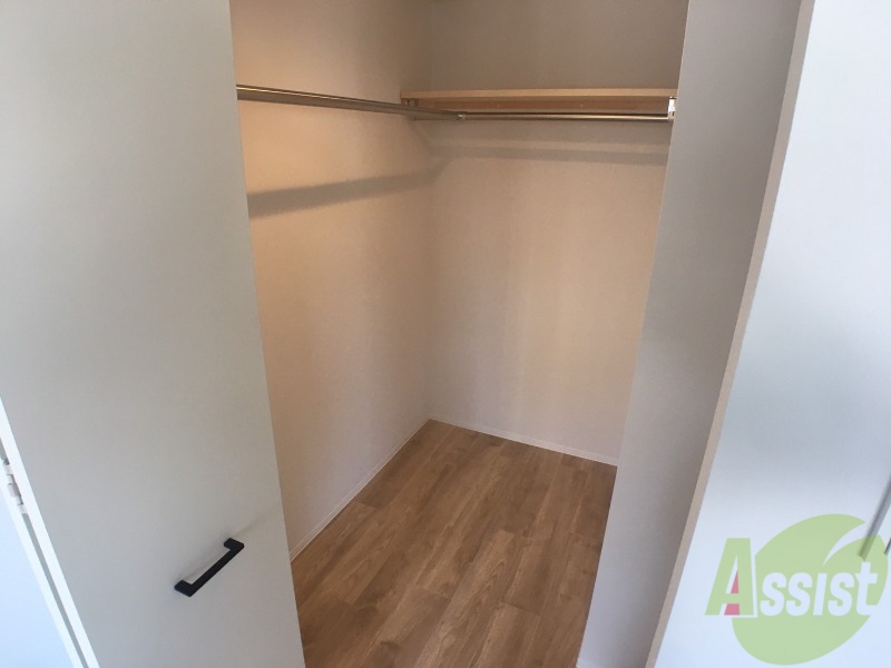 収納　嬉しいウォークインクローゼット仕様です！！