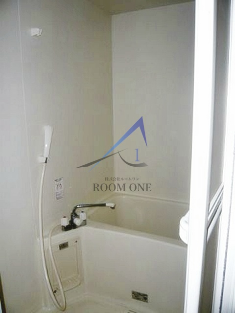 バス・シャワールーム　お風呂です。