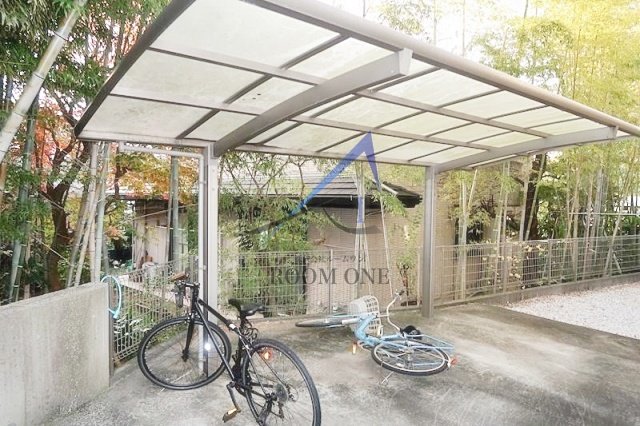 その他共有部分　駐輪スペースです。