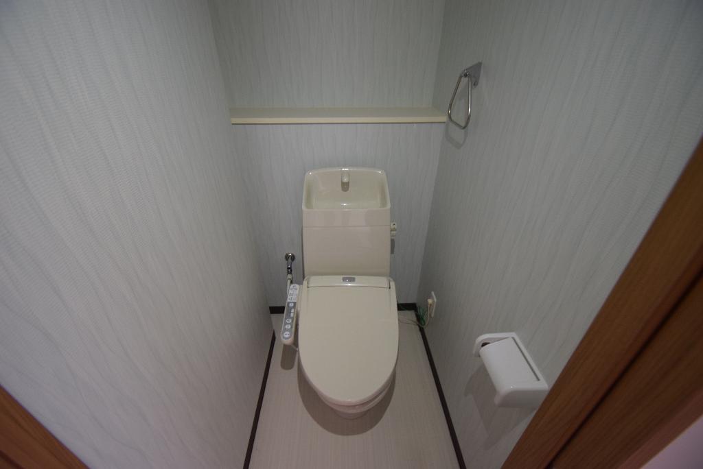 トイレ　シャワー付トイレ