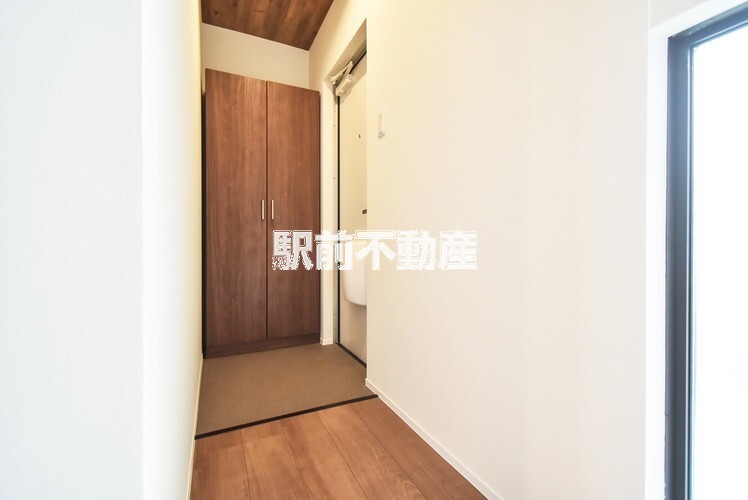 玄関　類似物件の写真です