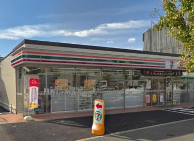 コンビニ　セブンイレブン八尾若林町3丁目店（コンビニ）まで188m