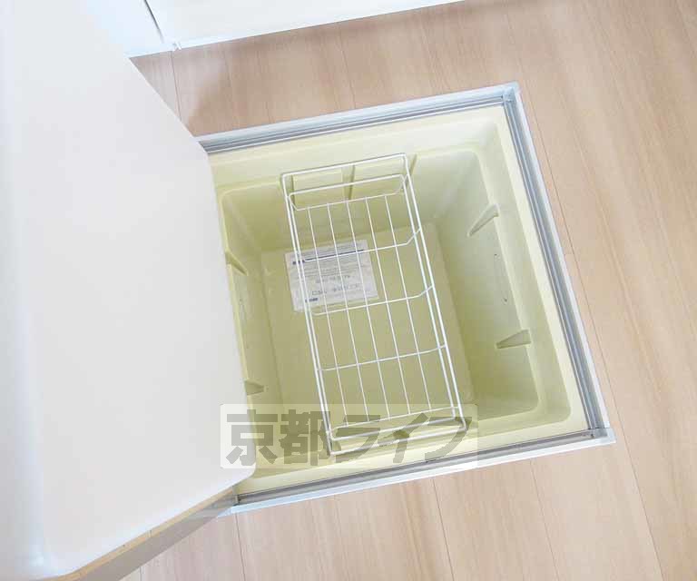 収納　１階には床下収納もあります