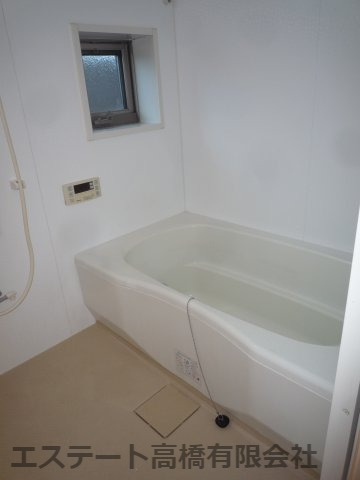 バス・シャワールーム　お風呂です