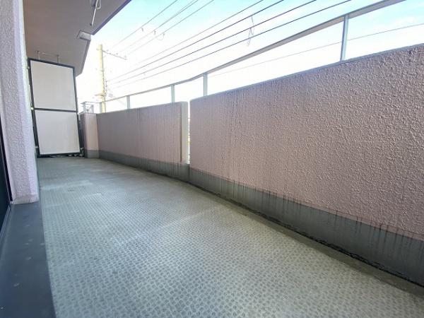 バルコニー　南向きバルコニー！