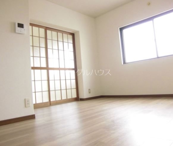 その他　退去予定の為、写真は別のお部屋の写真を使用しています。