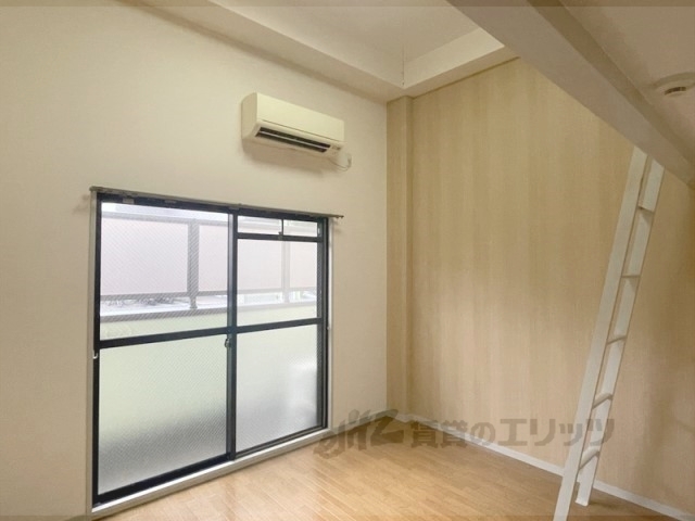 居室・リビング　洋室