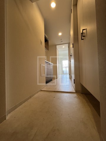 玄関　エスリード難波ザ・ゲート　玄関