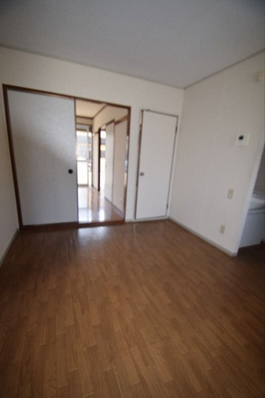 居室・リビング　別室参照。