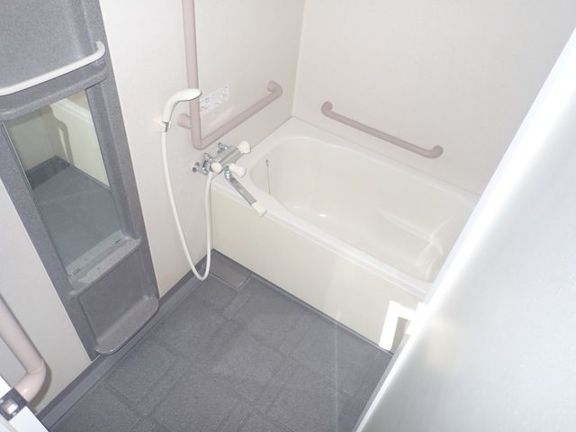 バス・シャワールーム　★お問い合わせはタウンハウジングまで★