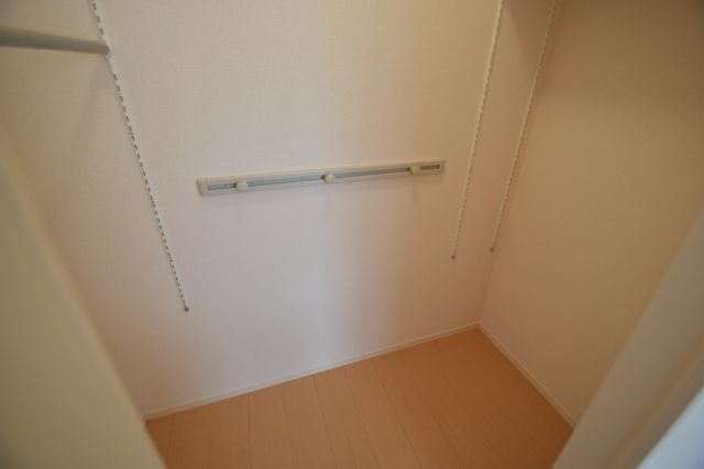収納　大型ウィークインクローゼット