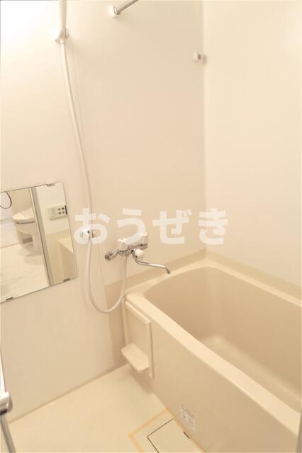 バス・シャワールーム　※同仕様参考写真