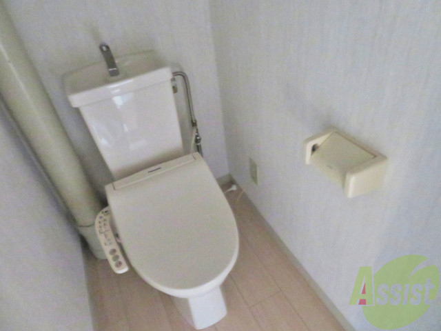 トイレ　各機能付きのトイレですので安心してご利用いただけます