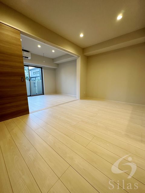 居室・リビング　同仕様