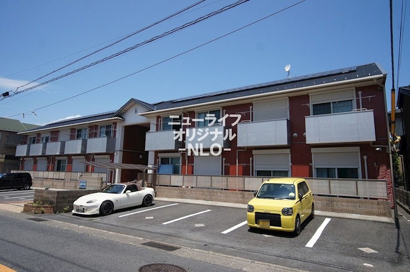 建物外観　積水ハウスの賃貸住宅シャーメゾン。