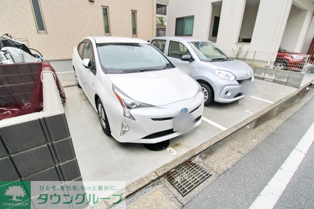 駐車場　駐車場