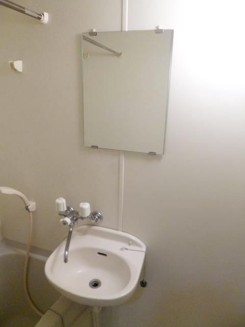 洗面設備　お部屋探しは株式会社　タウンハウジング　までお気軽にお問合…