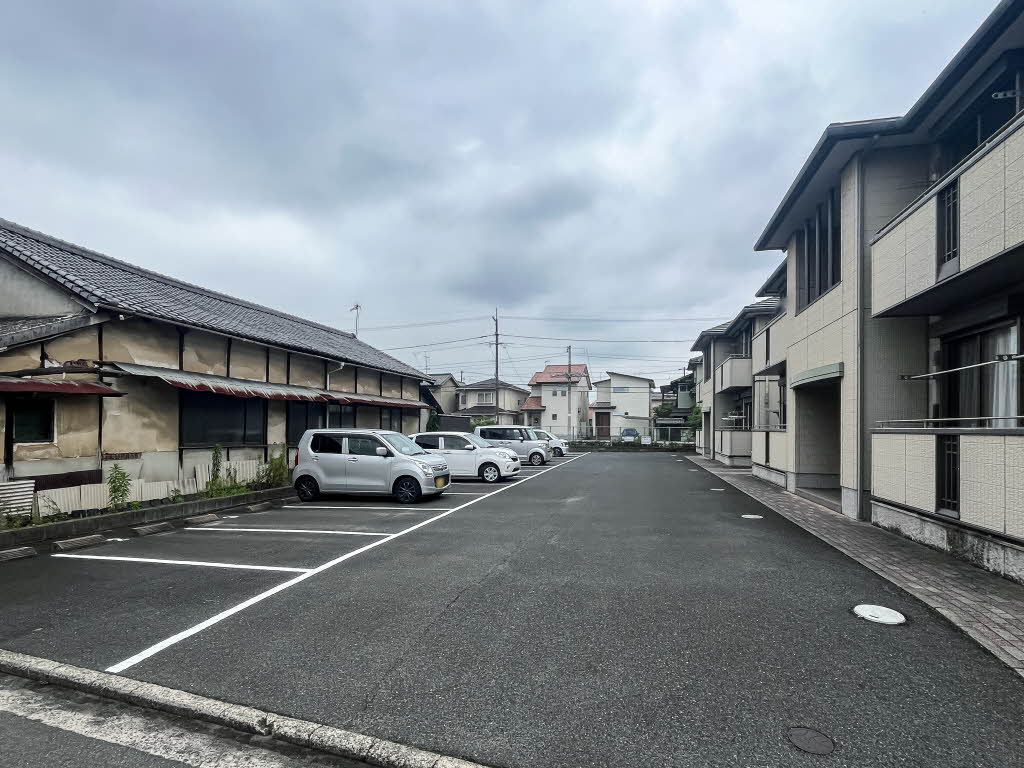 駐車場　カースペースがあります
