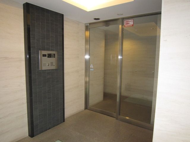 その他　オートロック対応エントランス