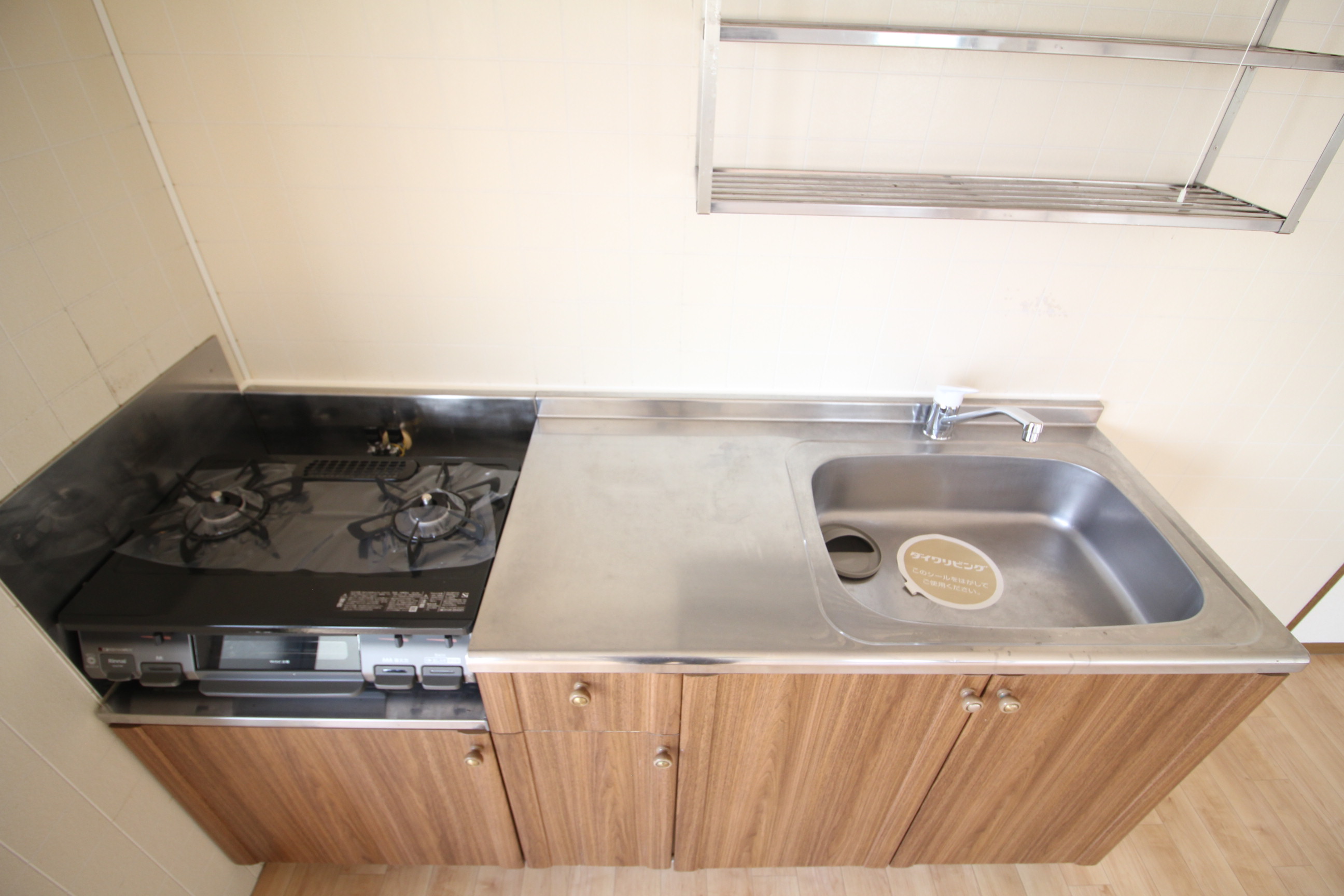 キッチン　２口コンロで同時調理可能♪