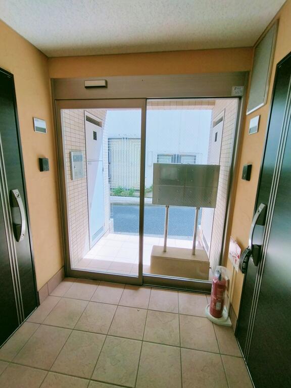 エントランス　オートロック