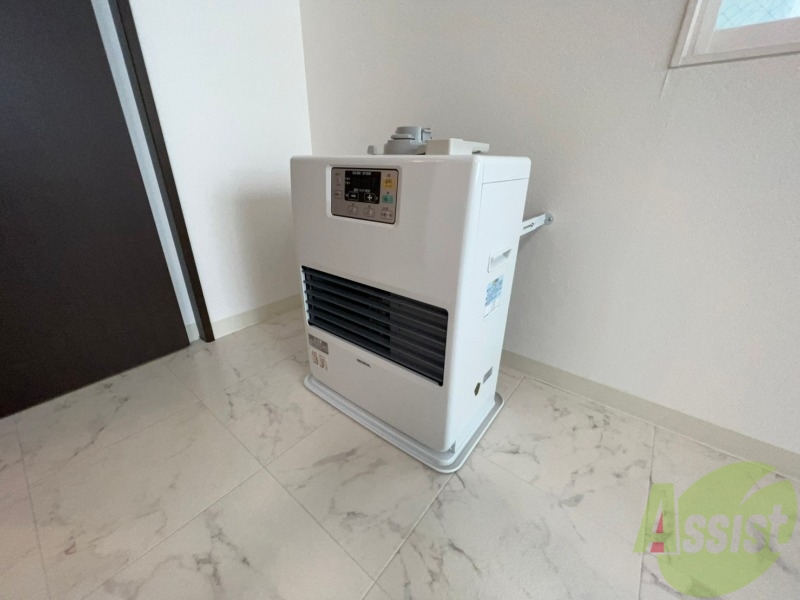 その他設備　灯油暖房です。札幌の寒い冬もこれで大丈夫！