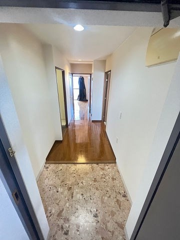 玄関　きれいな玄関です