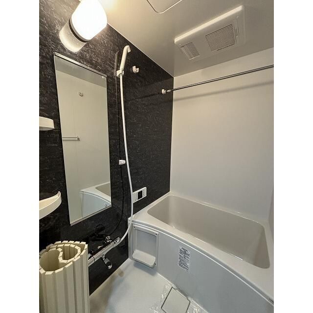 バス・シャワールーム　お風呂で日々の疲れを落としましょう