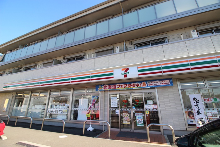 コンビニ　セブンイレブン　さくら通り店（コンビニ）まで400m