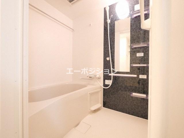 バス・シャワールーム　セレニテ桜川駅前プリエ