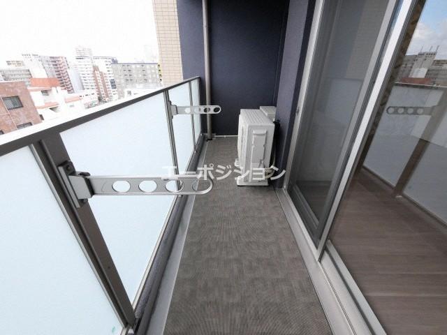 バルコニー　セレニテ桜川駅前プリエ