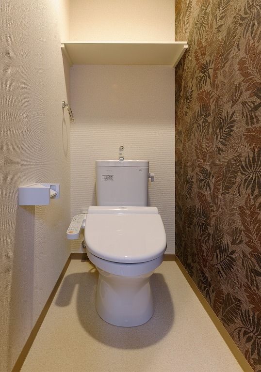 トイレ　トイレ